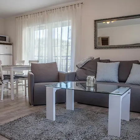 Nr 5 Apartament